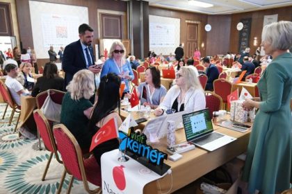650 acente yetkilisine Kemer tanıtıldı