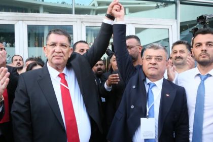 AESOB'da Adlıhan Dere yeniden seçildi