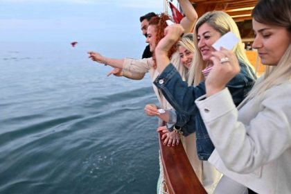 Hıdırellez dilekleri Akdeniz'e bırakılacak