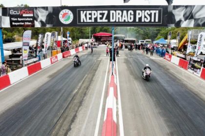 Kepez'de motodrag heyecanı