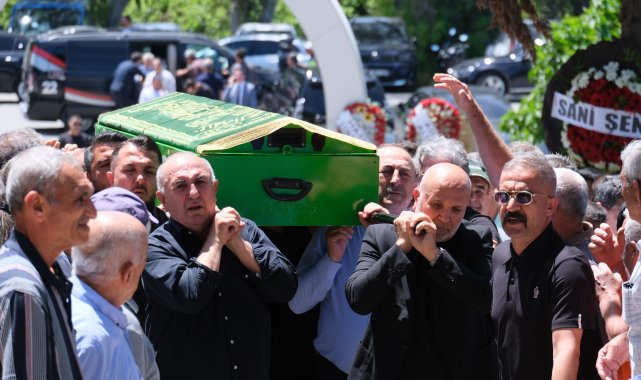Mevlüt Çavuşoğlu'nun kardeşi, toprağa verildi